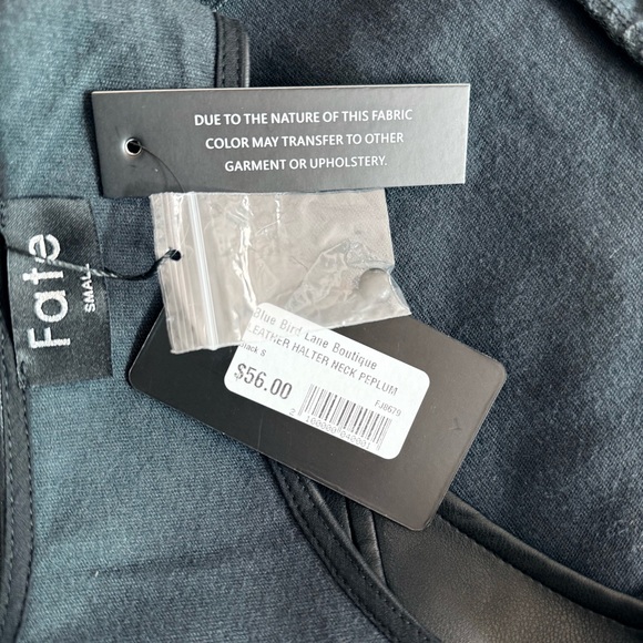 Black Sleeveless Peplum Top - Picture 9 of 10